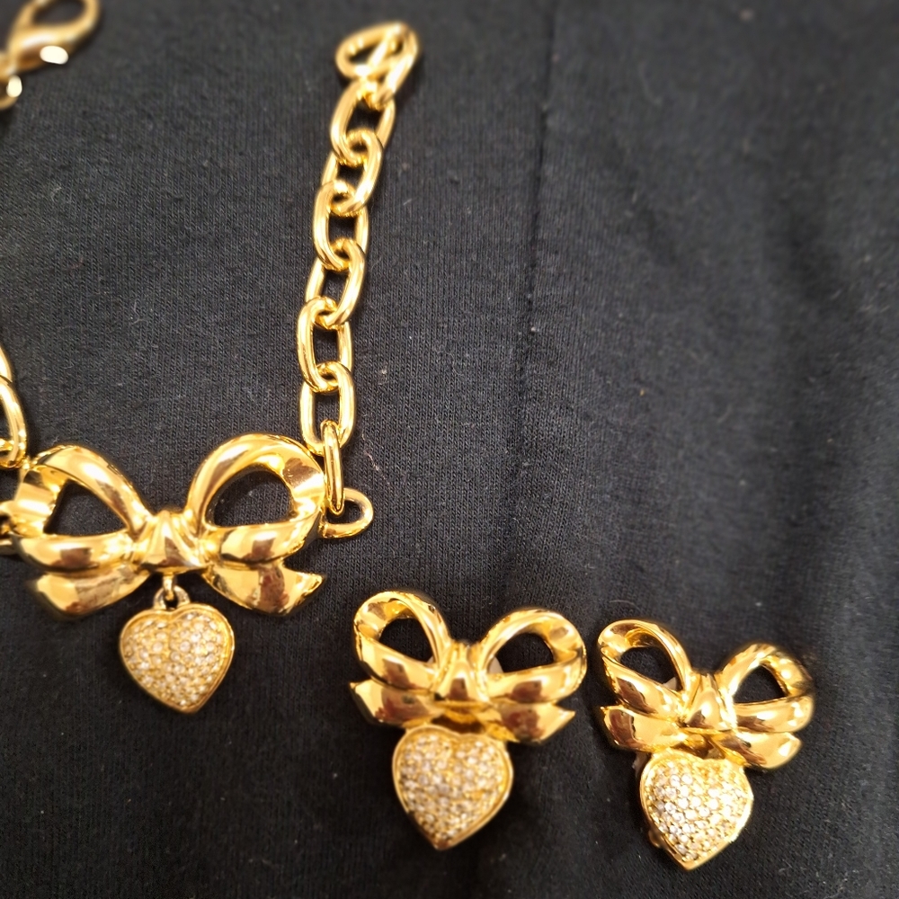 COPY - Elizabeth Taylor  jewelry